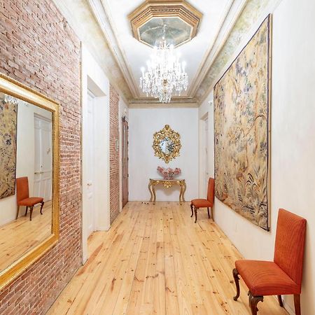 Apartamentos Matute 11 Madrid Bagian luar foto