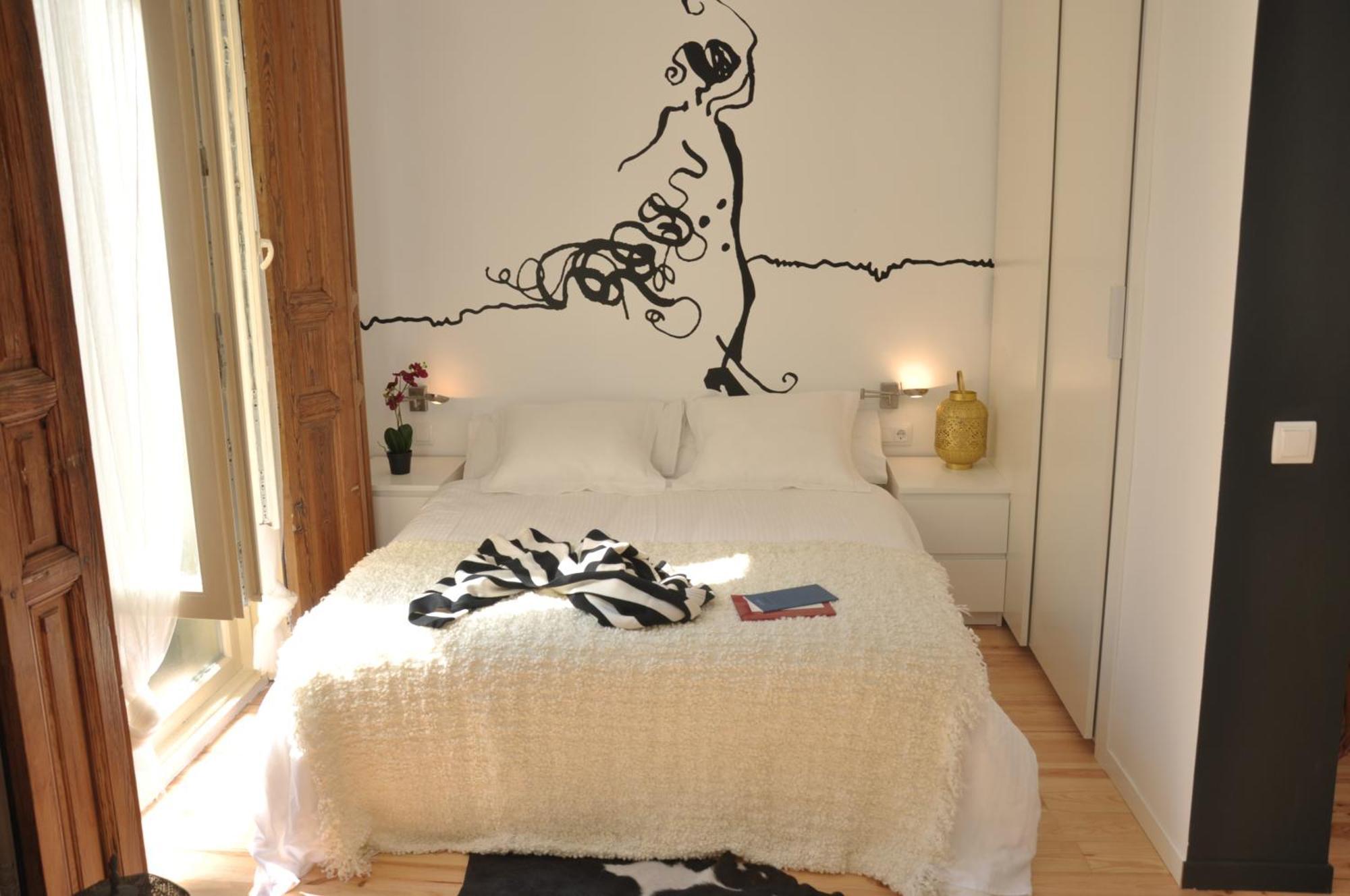 Apartamentos Matute 11 Madrid Bagian luar foto