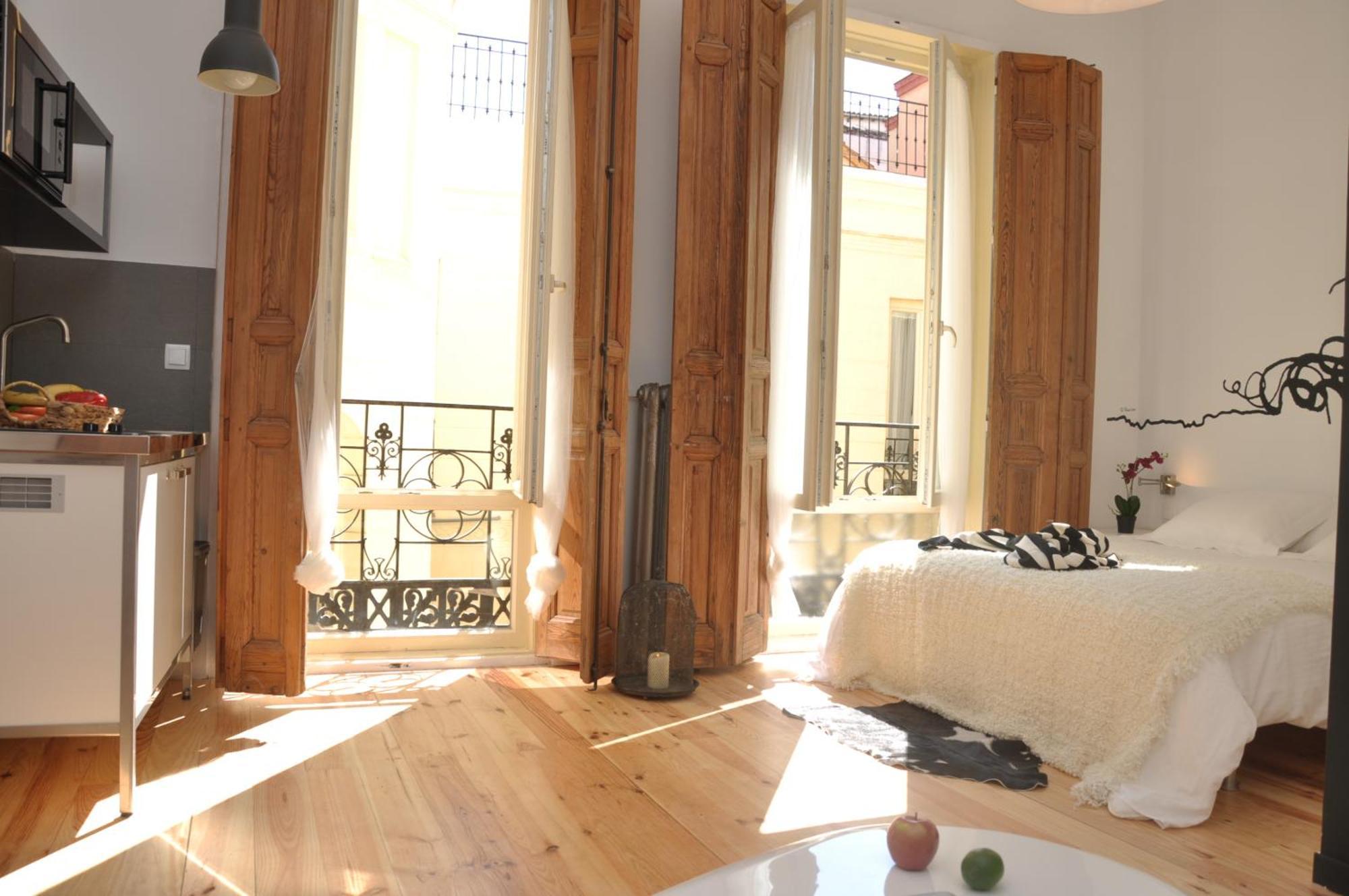 Apartamentos Matute 11 Madrid Bagian luar foto