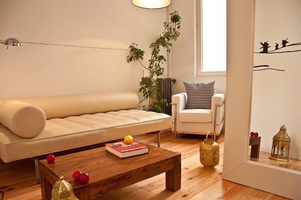 Apartamentos Matute 11 Madrid Bagian luar foto