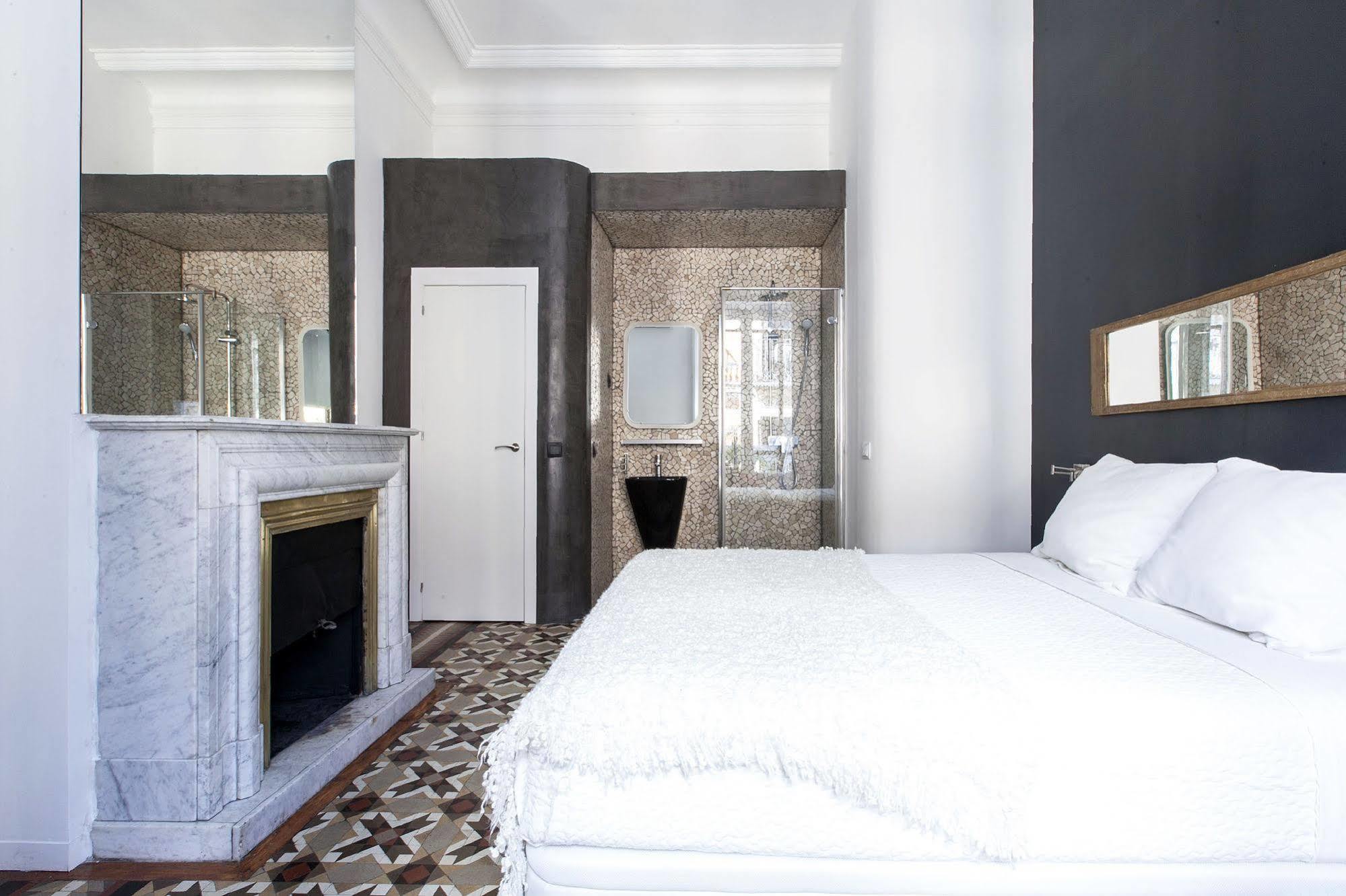 Apartamentos Matute 11 Madrid Bagian luar foto