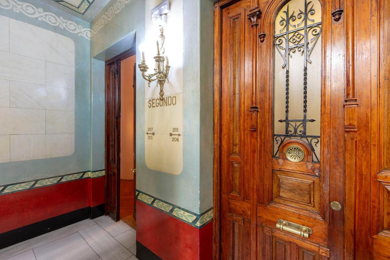Apartamentos Matute 11 Madrid Bagian luar foto