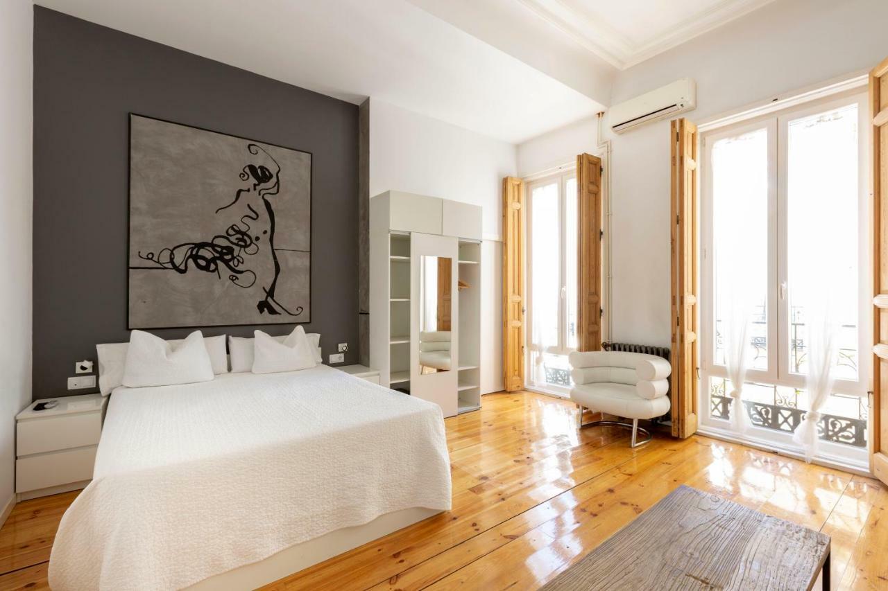 Apartamentos Matute 11 Madrid Bagian luar foto