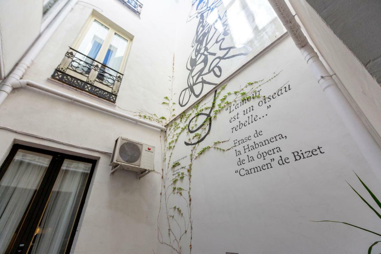 Apartamentos Matute 11 Madrid Bagian luar foto