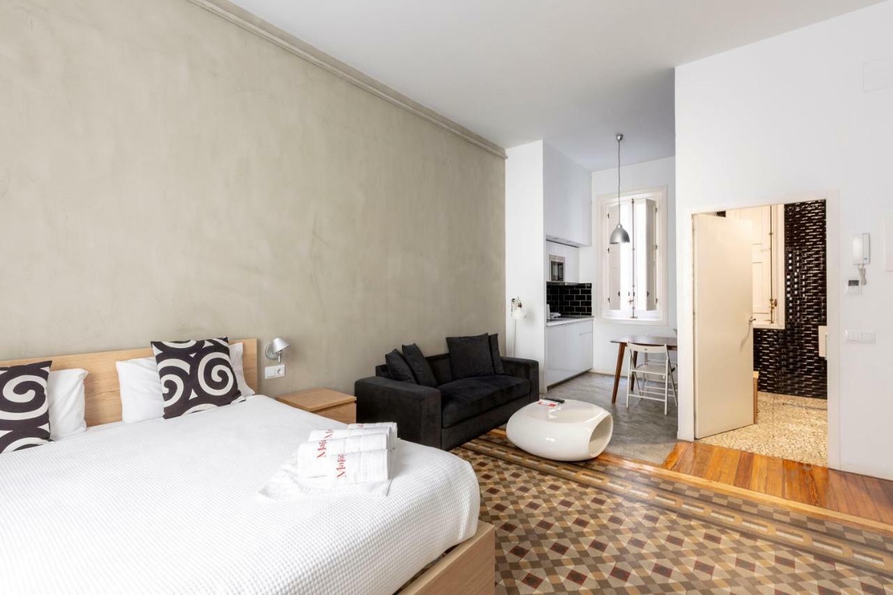 Apartamentos Matute 11 Madrid Bagian luar foto