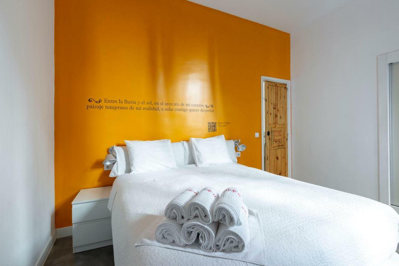 Apartamentos Matute 11 Madrid Bagian luar foto